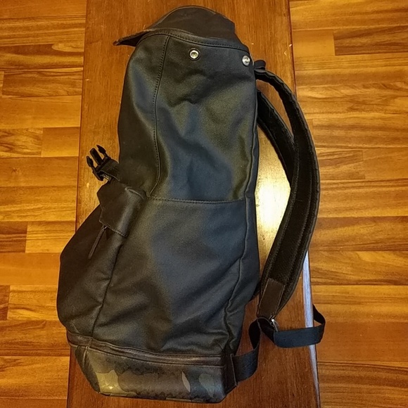 💣SALE💥 Large Coach backpack - Picture 7 of 8